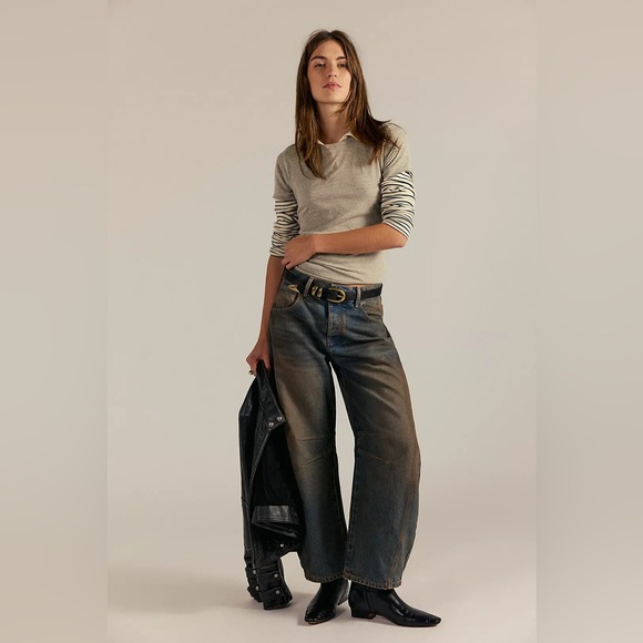 NWT* - We The Free Barrel Jeans - Mid Rise - Lost In The Desert - Size 32 - Picture 3 of 16